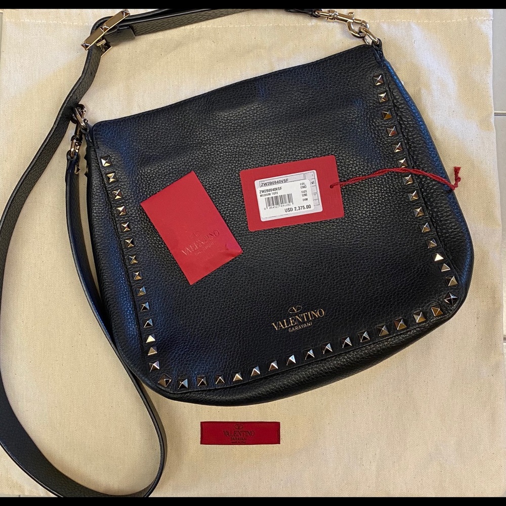 Valentino Garavani Rockstud medium tote